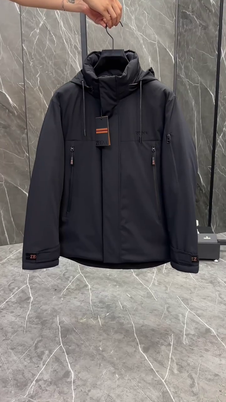 Men's Stain-resistant Jacket Water Resistant Hooded Winter Coats for Men