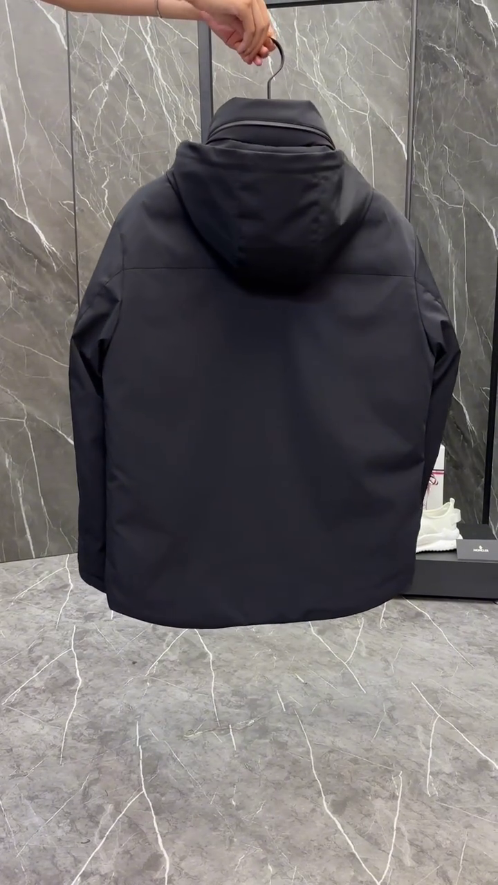 Men's Stain-resistant Jacket Water Resistant Hooded Winter Coats for Men - Image 5