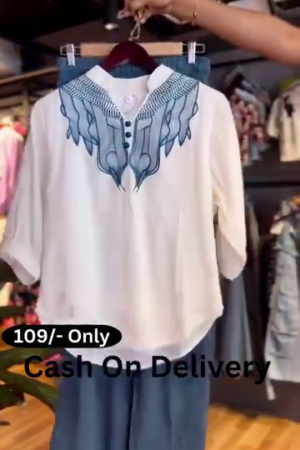 Elegance in Blue & White – A Timeless Fusion