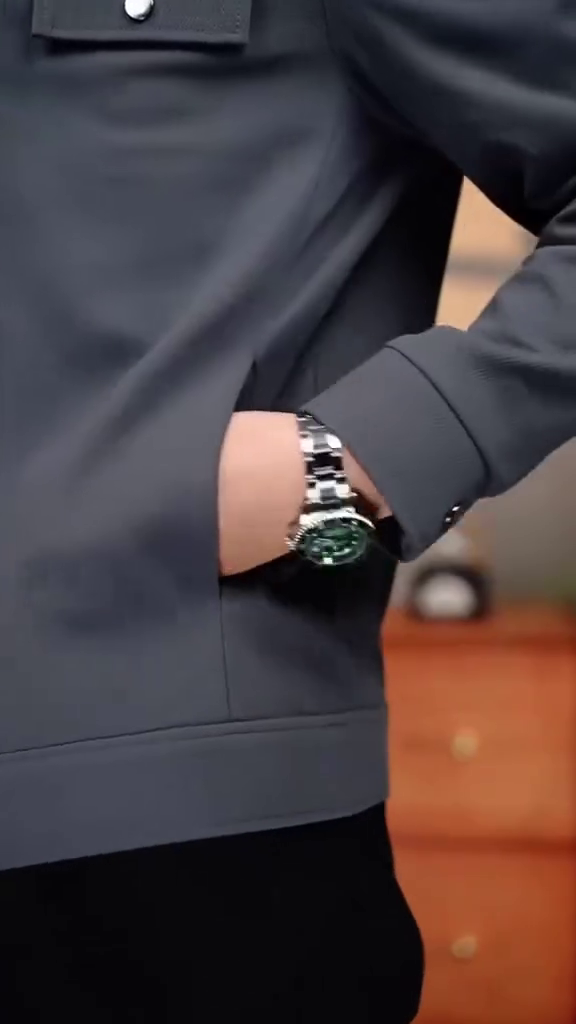 Double Pocket Resort Collar Tailored Jacket - Image 2