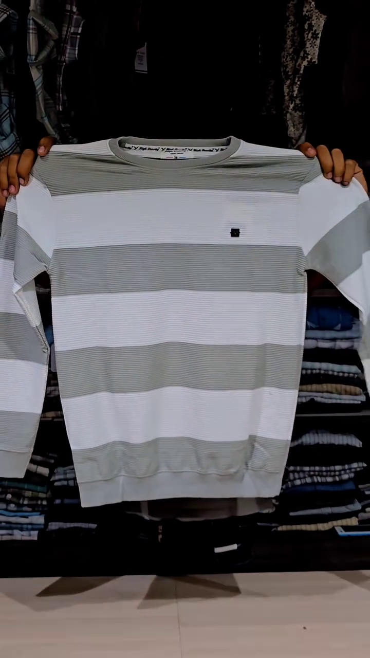 Men Slim Fit Sweatshirt - Image 3