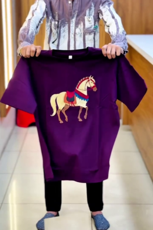 Men Horse Embroidery Relaxed Fit Crew-Neck T-Shirt