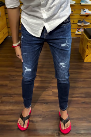 Men Blue Tapered Fit Mildly Distressed Light Fade Stretchable Jeans