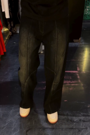 Men Faded Mid-Rise Relaxed Fit Cargos Trousers