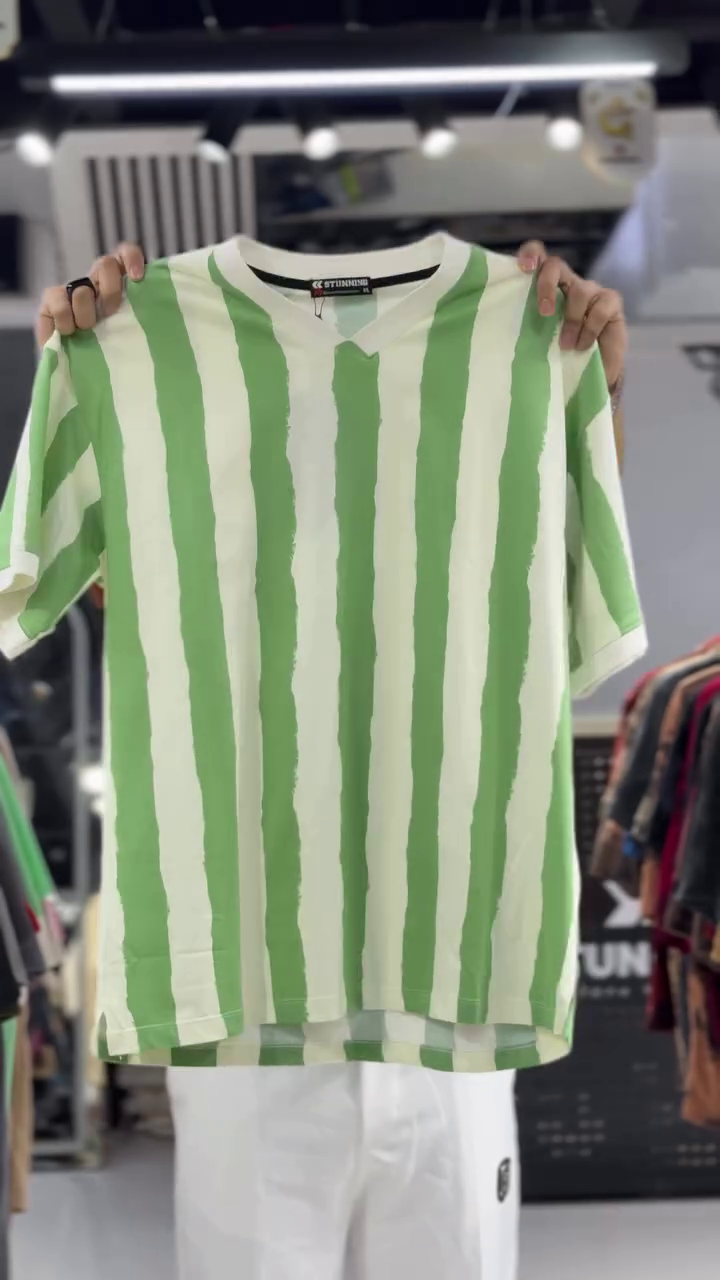 Men Self Design Polo Collar Cotton T-shirt - Image 3