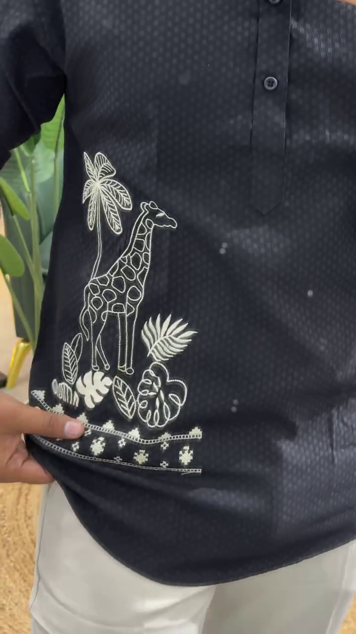 Men Zari A-Line Kurta - Image 9