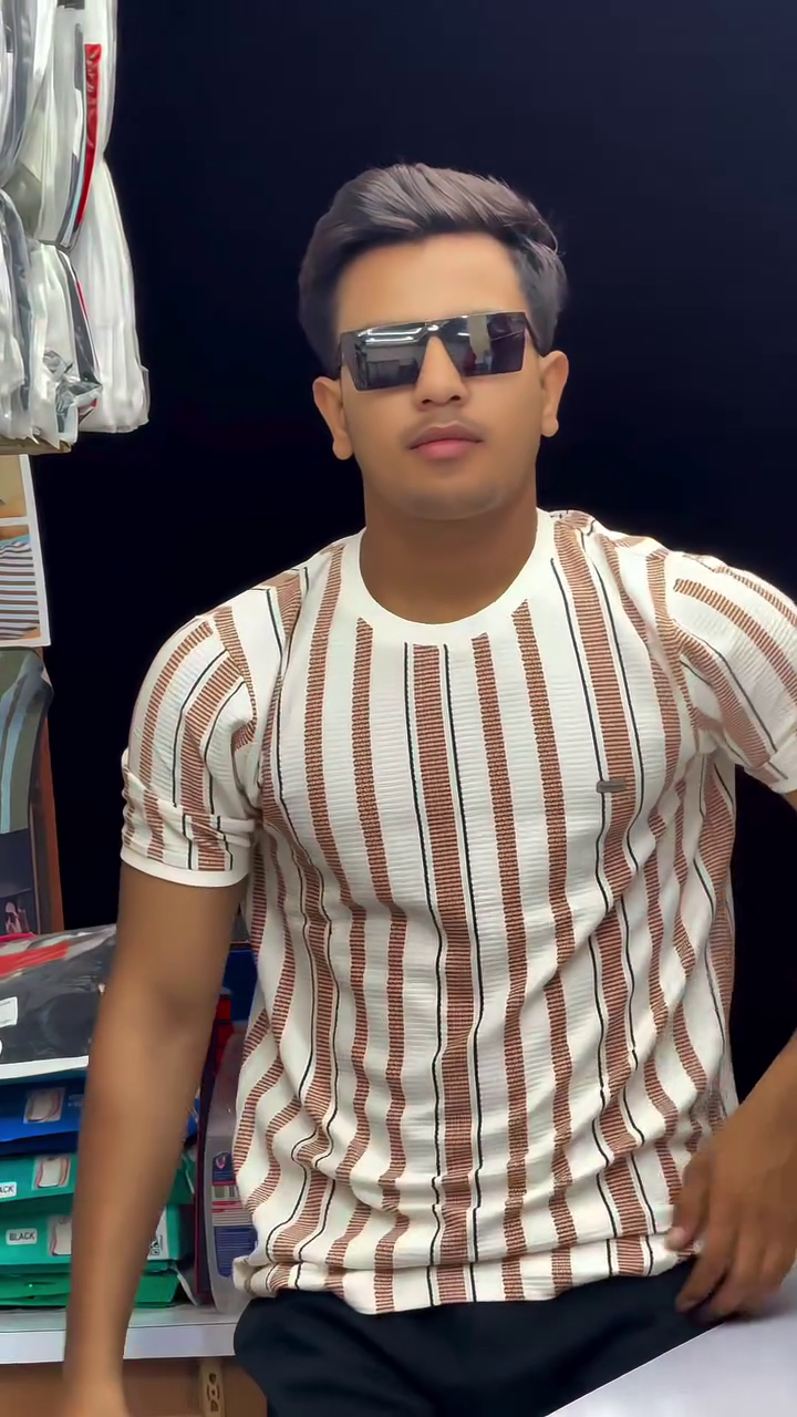 Men's Slim Fit Vertical Striped T-Shirt - Image 9