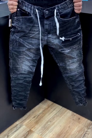 Men Blue Biker Fit Mid-Rise Clean Look Stretchable Biker Jeans